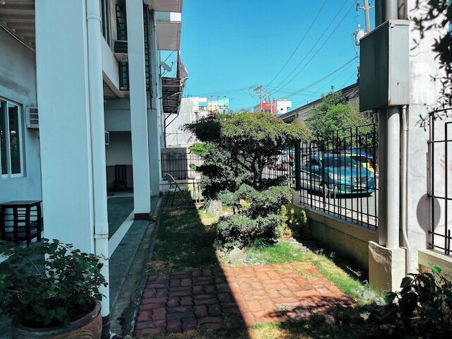 シャイアントラベラーズイン マニラ パワードバイ ココテル