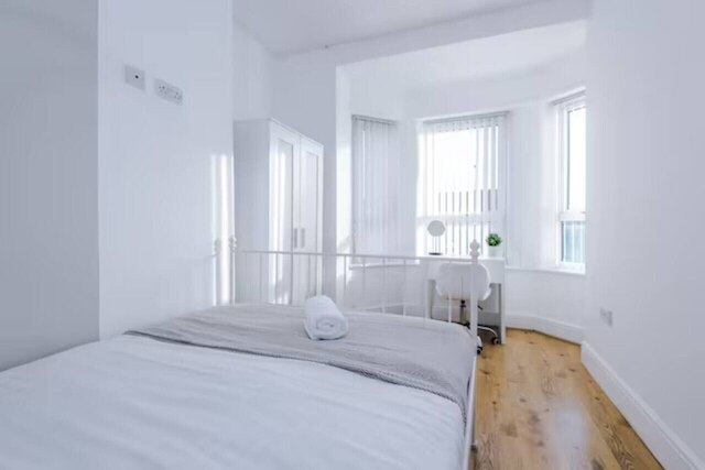 スペーシャス 4-ベッド ハウス マンチェスター