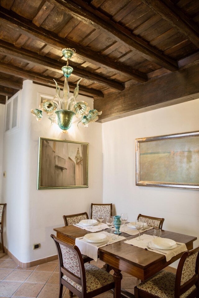 トレヴィ ファウンテン アパートメント