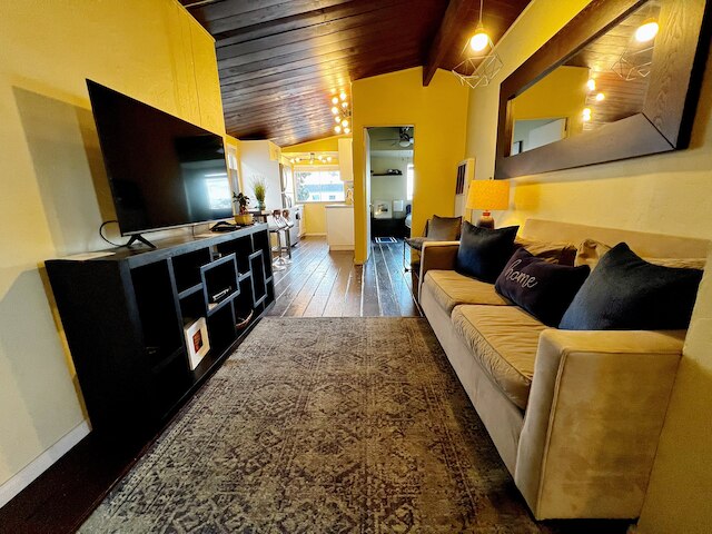 レイクサイド チャーム イン オーシャン ビーチ