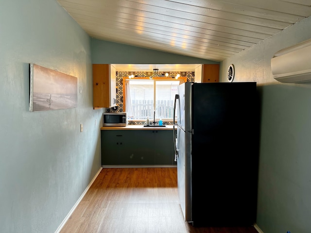 イディリック 1BR アパートメント イン オーシャン ビーチ