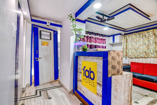 ファブエクスプレス トリヴェディ インターナショナル