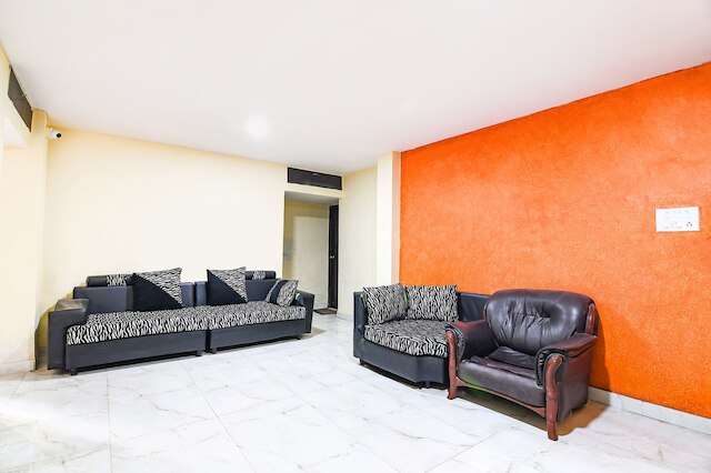 ファブホテル ホワイト パレス