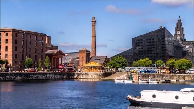 リバプール アット ケーブルヤード - インフィニティアパートメンツ