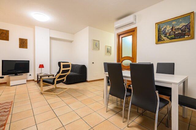 ヴィコ モリーノ アル ラヴィナイオ 7