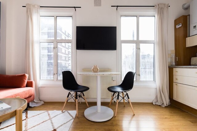 スタイリッシュ 1 ベッドルーム フラット - シェパーズ ブッシュ