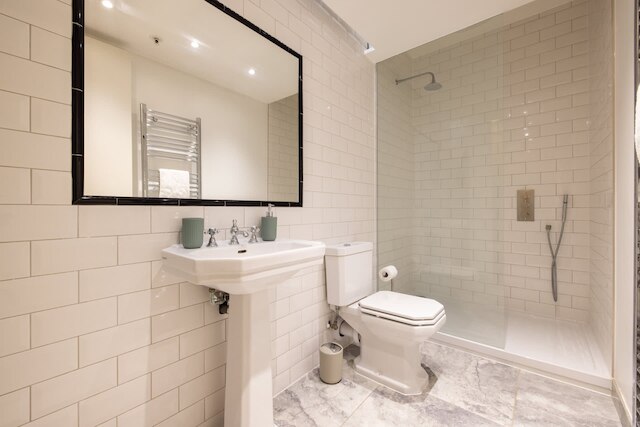 セントラル ソーホー ロフト ウィズ エアコンシェルジュ