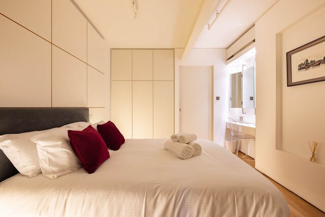 セントラル ソーホー ロフト ウィズ エアコンシェルジュ