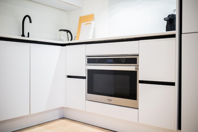 アルファベット 1 ベッドルーム アパートメント Ss177