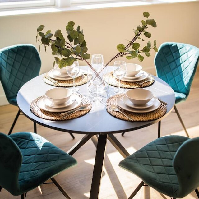 サービスド 1BR アパートメンツ イン ユトレヒト