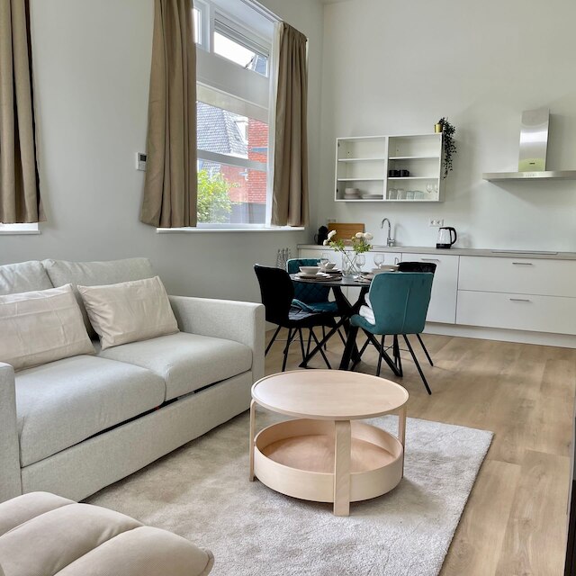 サービス スタジオ アパートメンツ イン ウトレヒト