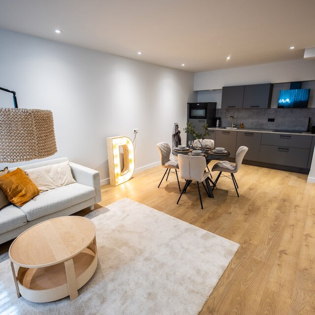 ソウテライン 2ベッドルーム サービスアパートメント