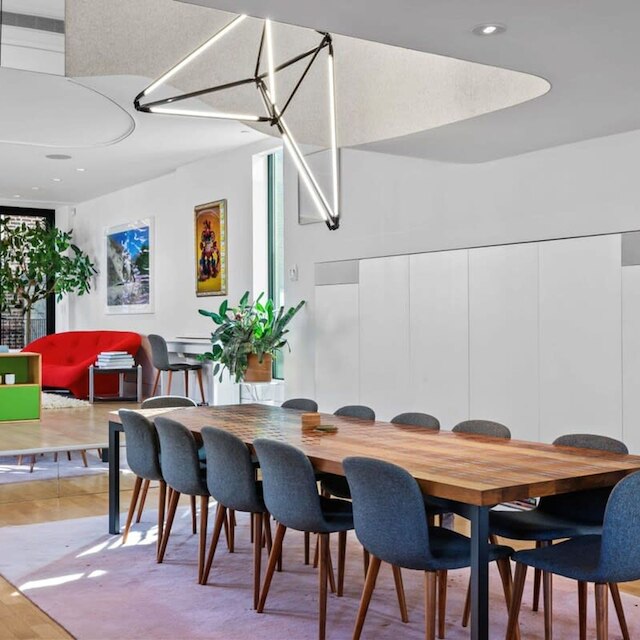 ワイスコーナーハウス バイ ローブトラベル 3 ベッドルーム ニュータウンハウス