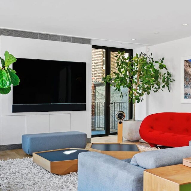 ワイスコーナーハウス バイ ローブトラベル 3 ベッドルーム ニュータウンハウス