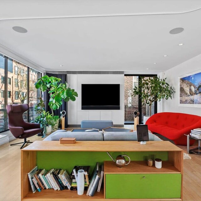 ワイスコーナーハウス バイ ローブトラベル 3 ベッドルーム ニュータウンハウス