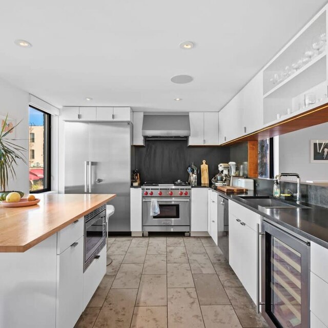 ワイスコーナーハウス バイ ローブトラベル 3 ベッドルーム ニュータウンハウス