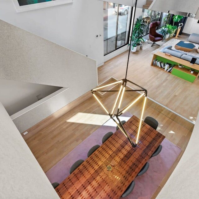 ワイスコーナーハウス バイ ローブトラベル 3 ベッドルーム ニュータウンハウス