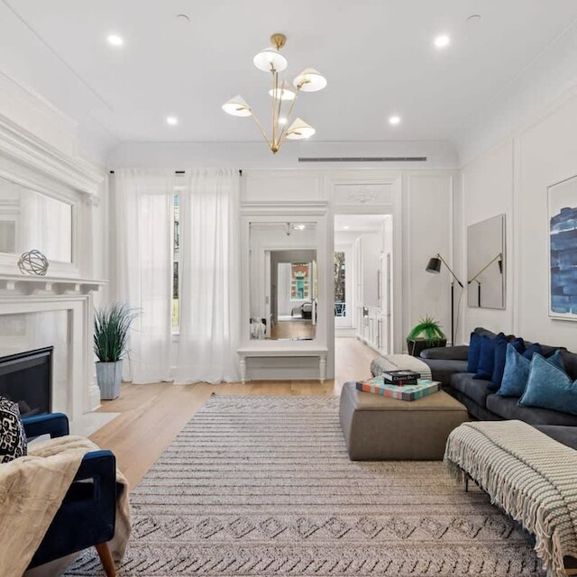 リバーサイド バイ ローブトラベル 7 ベッドルーム モダンタウンハウス