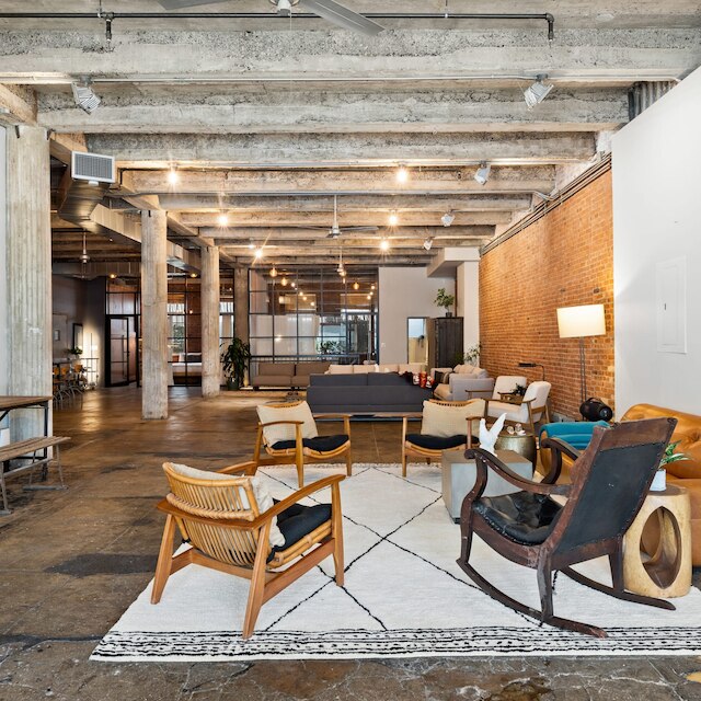 グリニッジコート バイ ローブトラベル 3 ベッドルーム ロフト ウィズ サウナ