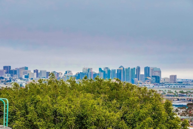 ザ カリフォルニア III - スタニング ミッション ヒルズ デュプレックス