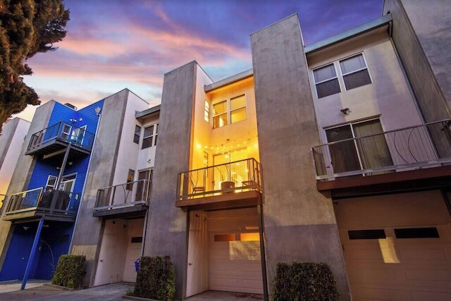 ニューヨーク スタイル ペントハウス イン ザ ハート オブ ザ シティ