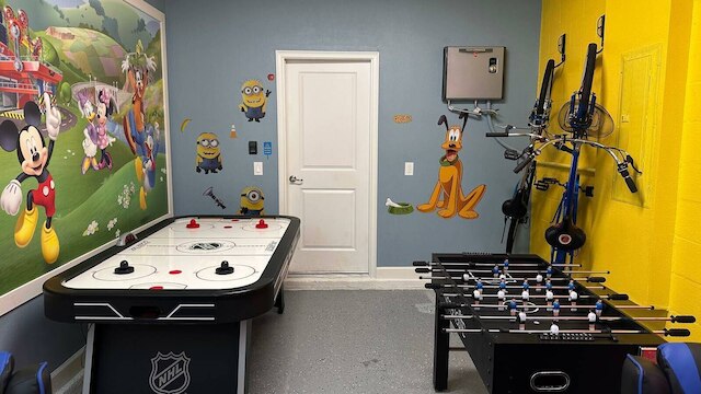 アメージング ホーム アット ストーリーレイク 2 ミニッツ トゥ クラブハウス