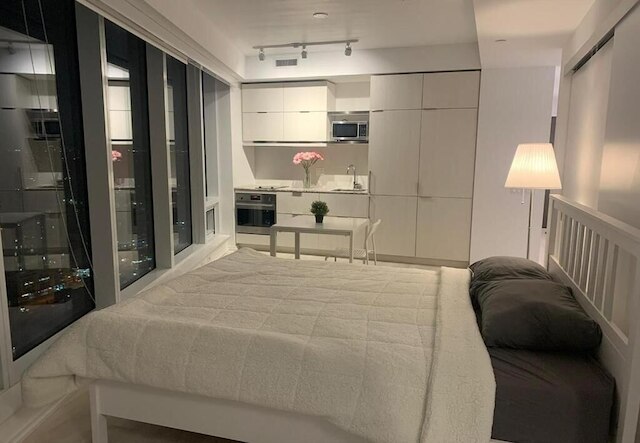 ウォーターフロント ヨンジェ アパートメンツ