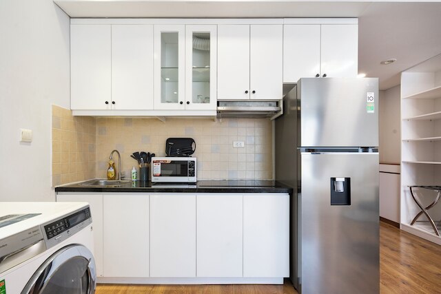 ナイトライフ ランカスター 1ベッドルーム ジムバージャパンタウン