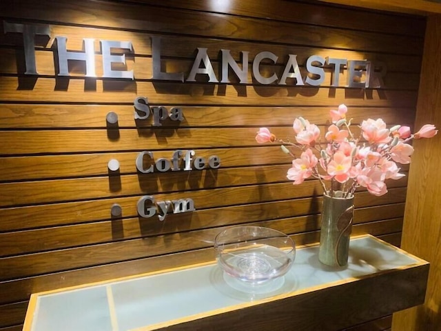 ロッソ ナイトライフ D1 ジムバージャパンタウン