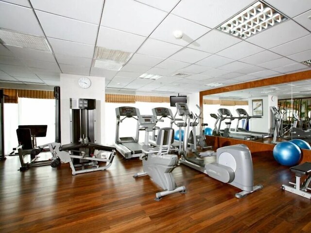 ロッソ ナイトライフ D1 ジムバージャパンタウン