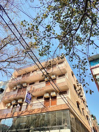 ホテル ダイヤモンド ステイ ニザムディン レールウェイ ストリート