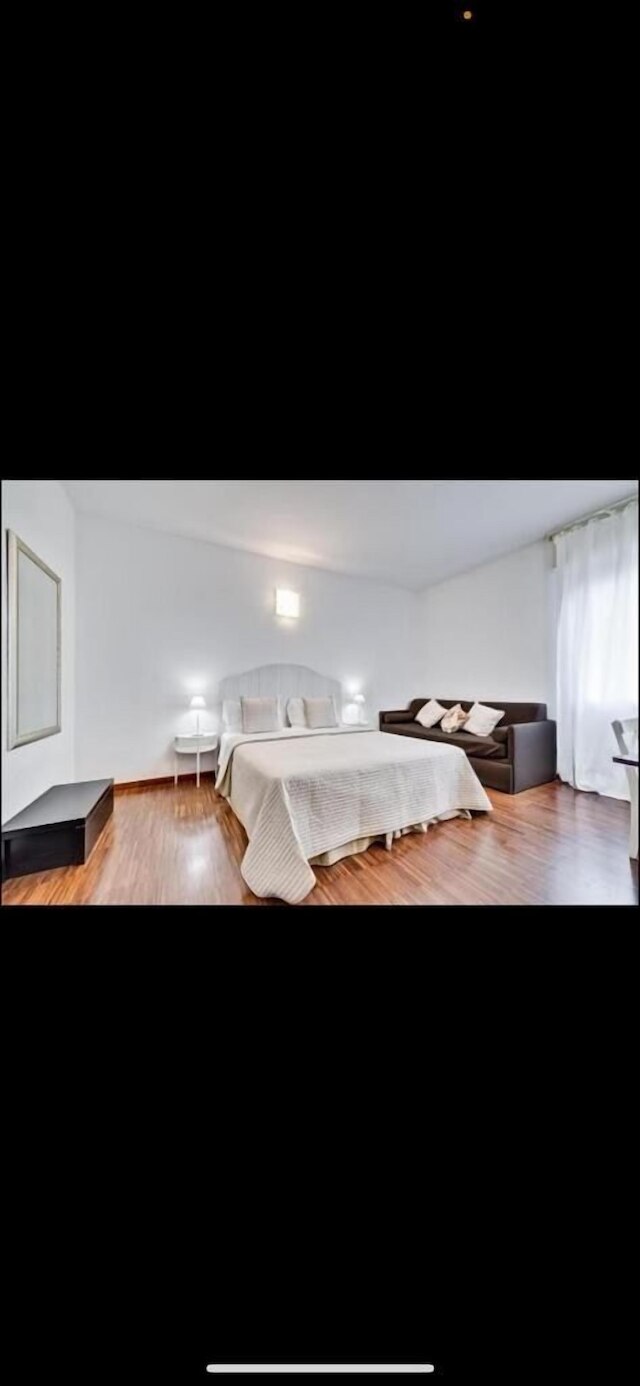 ルーム ブレックファスト マルコーニ イン