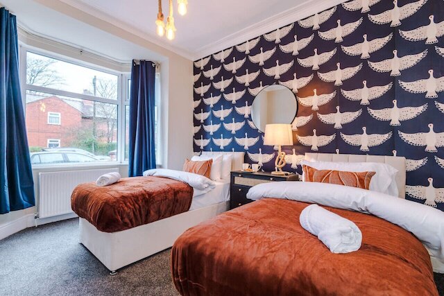 サルフォード サンクチュアリ 5 ベッド ハウス