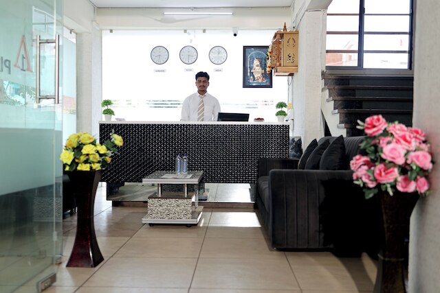 ホテル A1 プラザ - アーメダバード