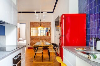 スクワッドゴールズ ハウス - フラゴラ アパートメンツ