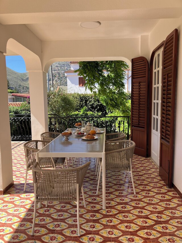 ヴィラ クリルル アル マーレ