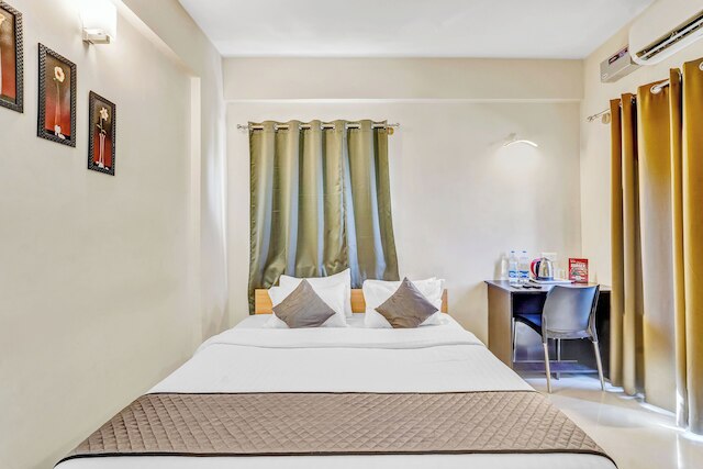 UPAR ホテルズ ニアバイ バグマネ テックパーク