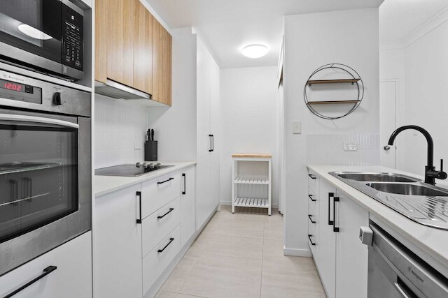 サンライズ コーブ