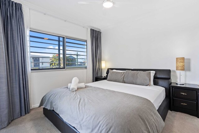 サンライズ コーブ