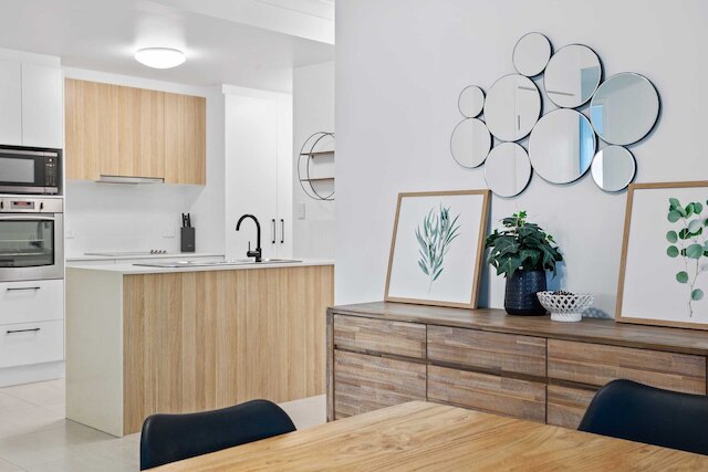 サンライズ コーブ