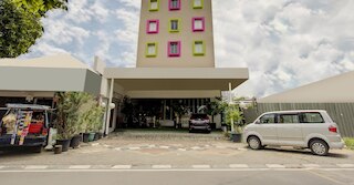 コレクション O ガンビル ニア マスジド イスタクラル フォーマリー アレアンダー ホテル