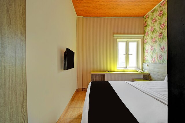 ホテル O ガンビル ニア ジュアンダ ステーション フォーマリー ブンガ ダリア