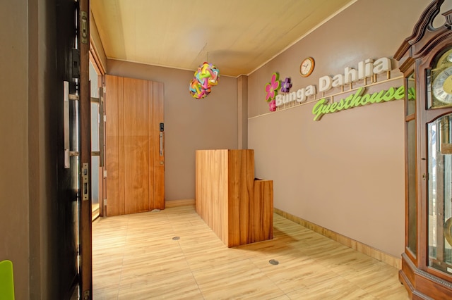 ホテル O ガンビル ニア ジュアンダ ステーション フォーマリー ブンガ ダリア