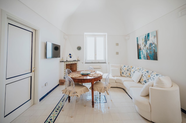 カーサ ブルー トリチェラ バイ エリート ヴィラズ