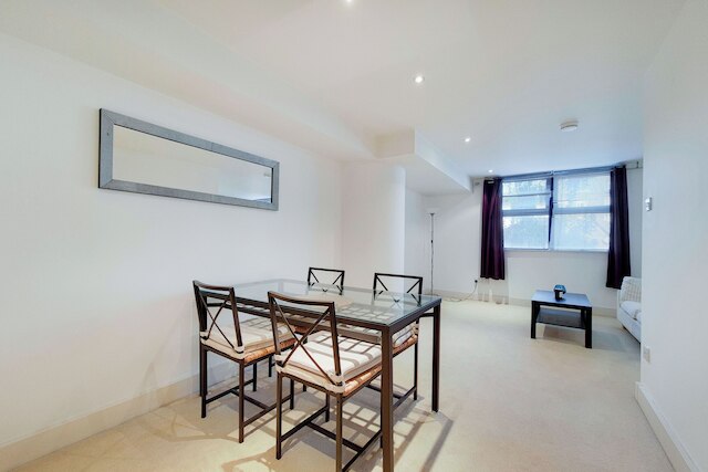 ザ ポイント レジデンシーズ