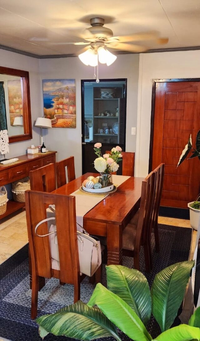 カサ ベラ バコロド