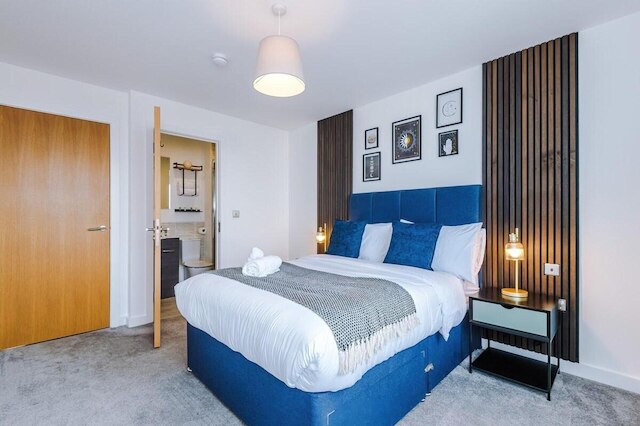 コージー 2ベッド アパートメント ニア シティセンター アンド メディアシティ