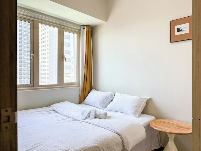 ジェムストーンベッドルーム イン SMDC コースト レジデンス