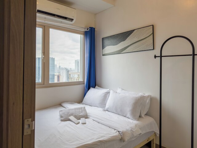 ジェムストーンベッドルーム イン SMDC コースト レジデンス