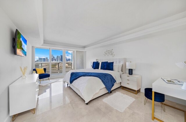 ザ グランド ビスケーン ベイ